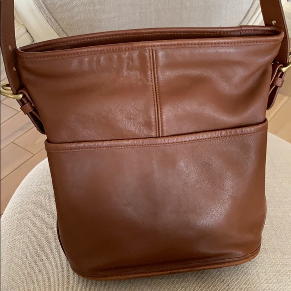 Vtg. COACH British Tan Leather Bleeker bucket Bag - Picture 5 of 8